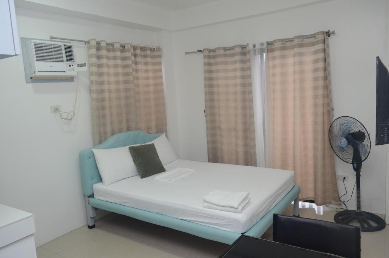 Alicia Apartment Paranaque City Экстерьер фото